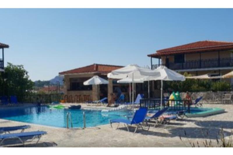 Krinas Aparthotel Zakynthos Island Екстериор снимка