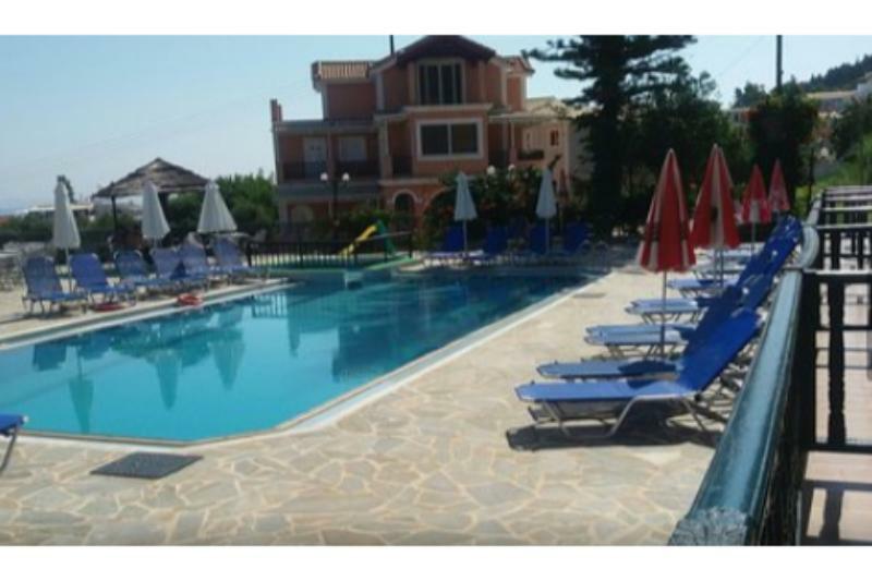 Krinas Aparthotel Zakynthos Island Екстериор снимка